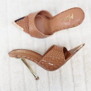 Brown Snake Pointy Toe High Heels
